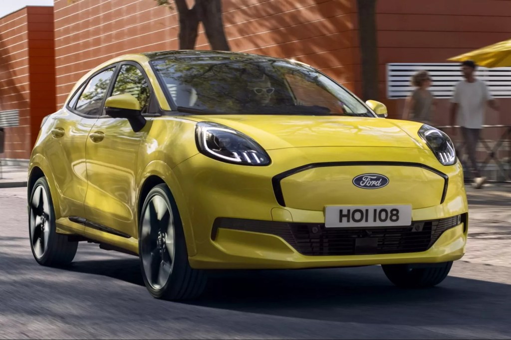 Ford Puma Gen-E é elétrico com base do EcoSport e custa menos que híbrido